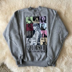 NWT Official Taylor Swift The Eras Tour Heather Gray Crewneck size Small